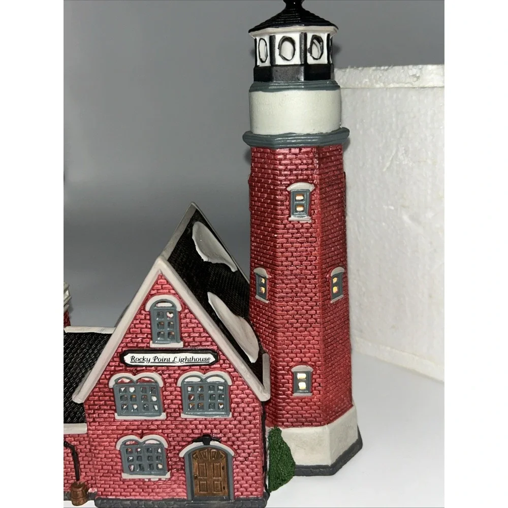 Lemax 1997 Rocky Point Lighthouse Plymouth Corners #75245 Twin Bulbs 1 Flashing